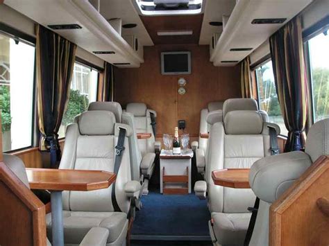 vip minibus